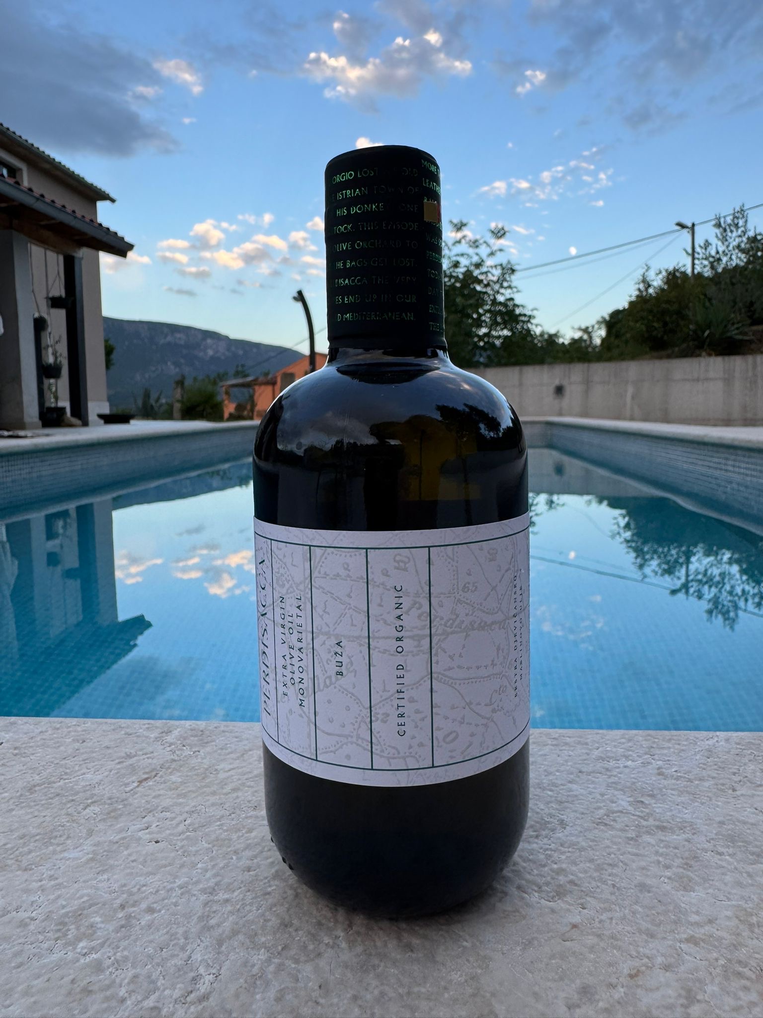 f319ddca-5b32-4b18-950e-84b280d4abcb